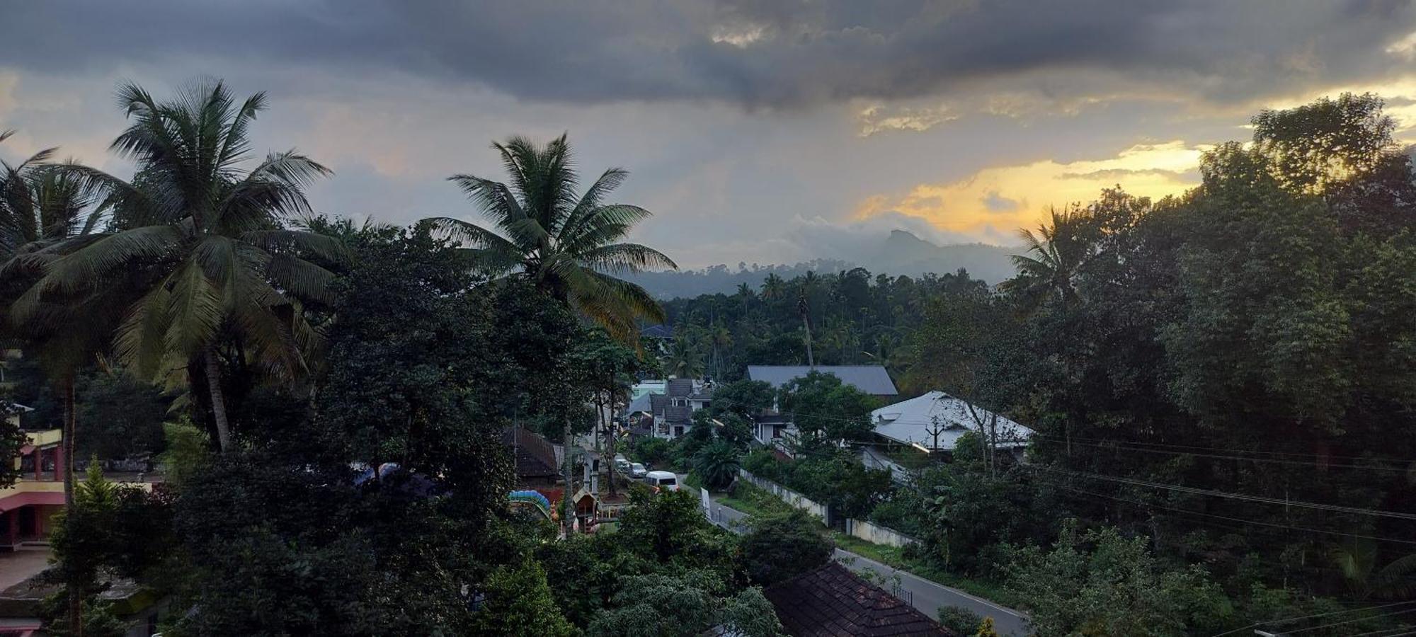 Himadri Munnar Holidays Экстерьер фото